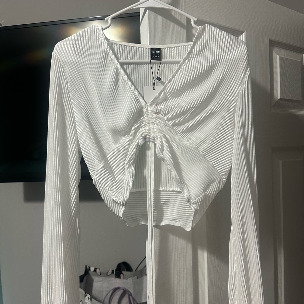 White Long Sleeve Ruched Top